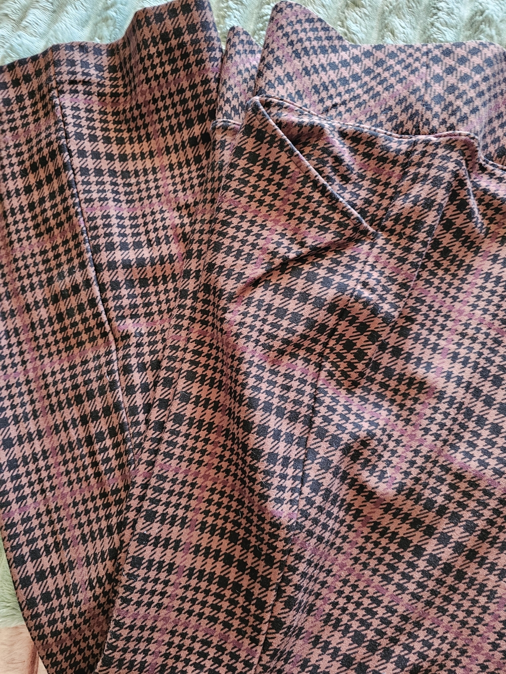 torrid Black and Brown Houndstooth Studio Pullon Pixie Pants